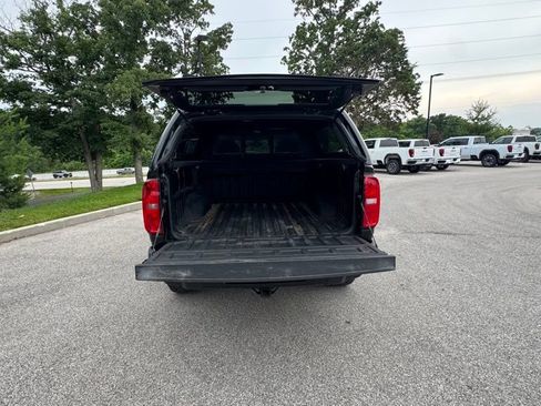 Used 2022 Chevrolet Colorado ZR2 AWD/4WD image 9