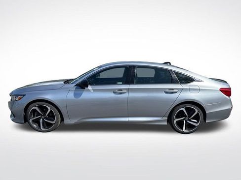 Used 2021 Honda Accord Sport image 2