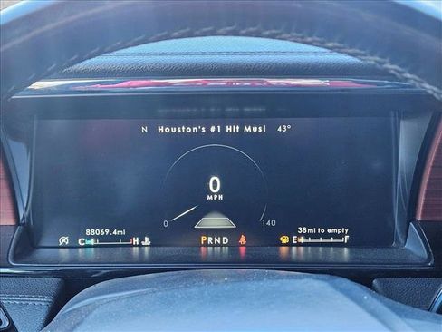 Used 2021 Lincoln Navigator L Reserve image 11