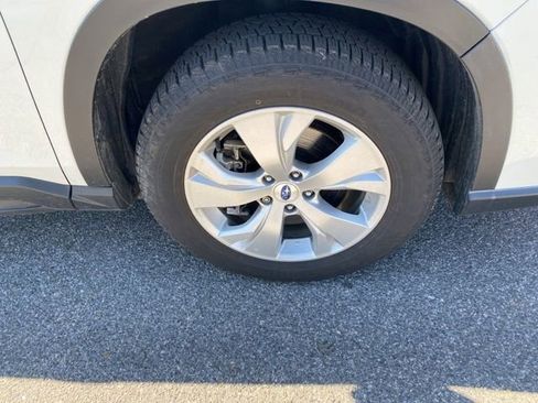 Used 2020 Subaru Ascent 8-Passenger image 23