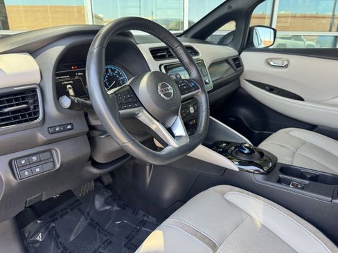 Used 2019 Nissan Leaf SL w/ SL Technology Package image 31