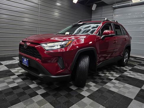 Used 2022 Toyota RAV4 XLE w/ Convenience Package AWD/4WD image 41