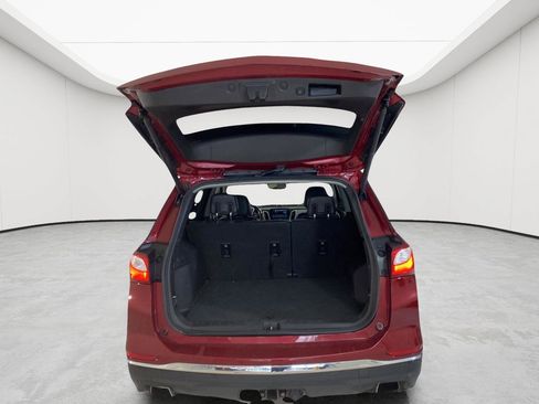 Used 2018 Chevrolet Equinox Premier FWD image 7