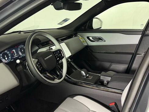 Used 2026 Land Rover Range Rover Velar Dynamic SE AWD/4WD image 36