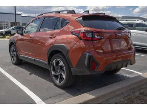 Used 2024 Subaru Crosstrek 2.5i Limited AWD/4WD image 4