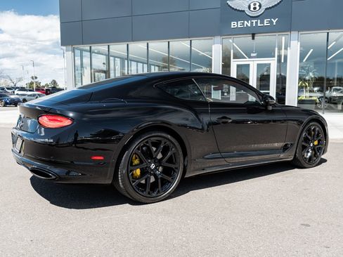 Used 2024 Bentley Continental GT Speed image 13