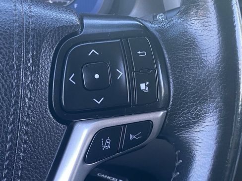 Used 2019 Toyota Sienna XLE FWD image 26