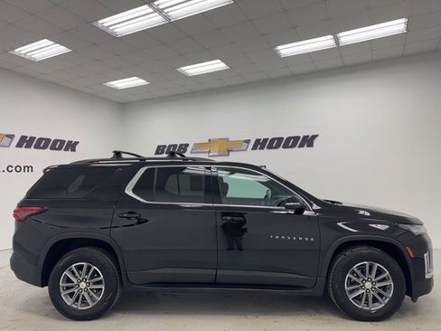 Used 2022 Chevrolet Traverse LT w/ LPO, 'HIT The Road' Package image 4