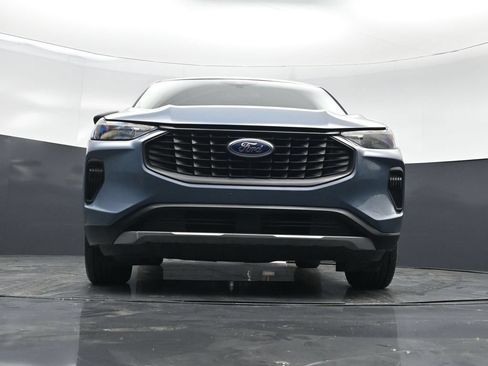 Used 2025 Ford Escape Active AWD/4WD image 42