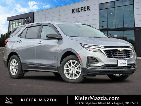 Used 2024 Chevrolet Equinox LS image 1