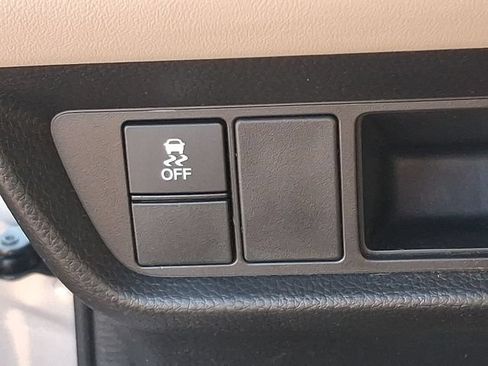 Used 2024 Honda HR-V LX image 25