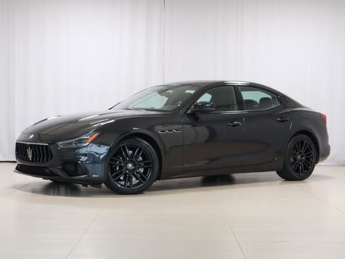 Used 2022 Maserati Ghibli Modena Q4 image 1