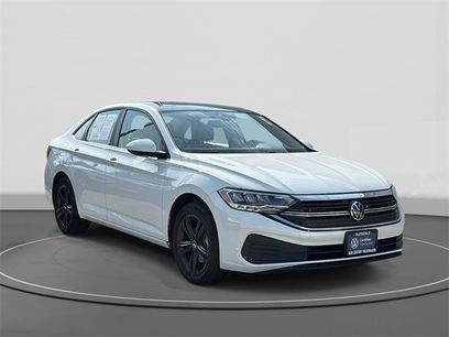 Certified 2024 Volkswagen Jetta SE w/ Panoramic Sunroof Package