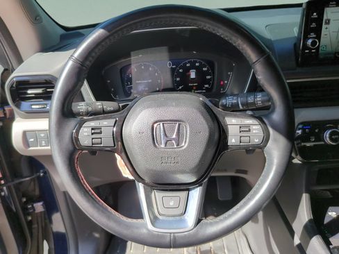 Used 2023 Honda Pilot Elite image 11