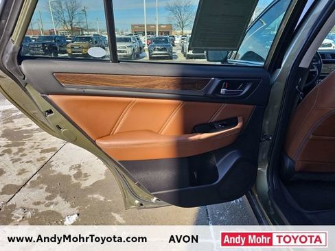 Used 2017 Subaru Outback 3.6R Touring w/ Popular Package #5A image 31