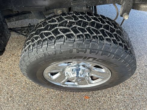 Used 2018 RAM 2500 SLT w/ Protection Group image 24