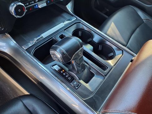 Used 2023 Ford F150 Lariat w/ Equipment Group 502A High image 27