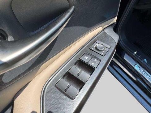 Used 2019 Lexus ES 350 w/ Premium Package FWD image 23