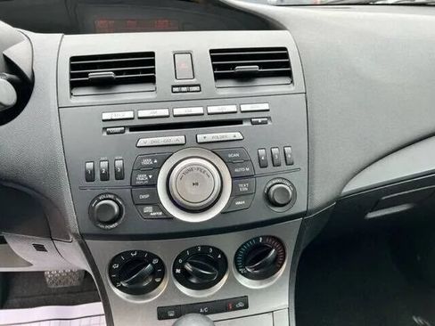 Used 2011 MAZDA MAZDA3 i Sport FWD image 10