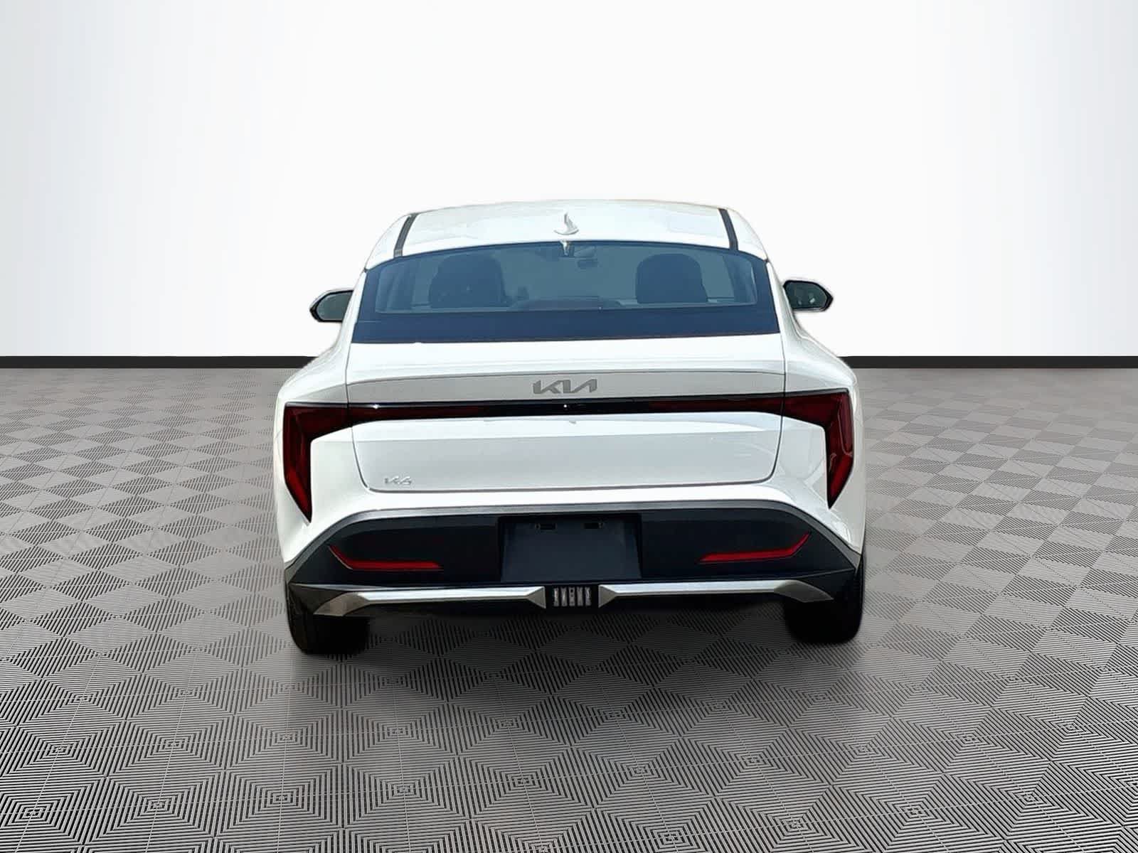 Used 2025 Kia K4 FWD image 6
