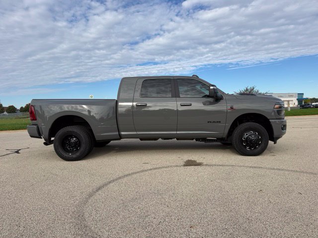 Used 2026 RAM 3500 Laramie w/ Night Edition AWD/4WD image 18