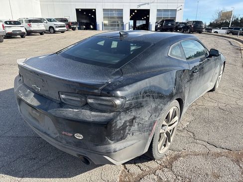 Used 2020 Chevrolet Camaro LT w/ RS Package image 8