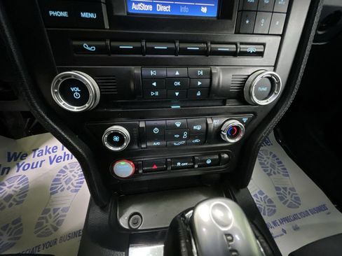 Used 2017 Ford Mustang Coupe image 22