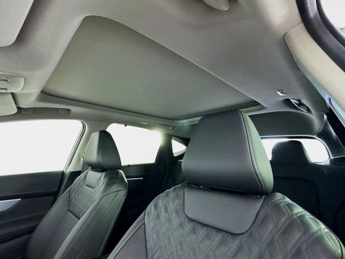 New 2026 Nissan Murano Platinum w/ Cargo Package AWD/4WD image 14