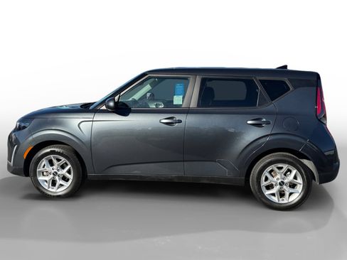 Used 2024 Kia Soul LX w/ Option Group 015 image 2
