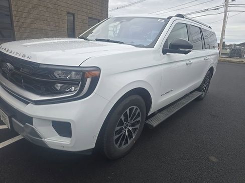 Used 2025 Ford Expedition Max Platinum image 1