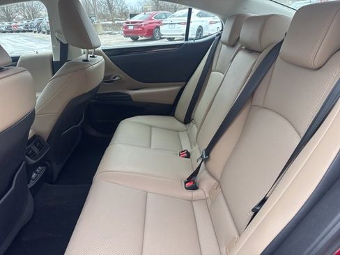 Used 2019 Lexus ES 350 image 31