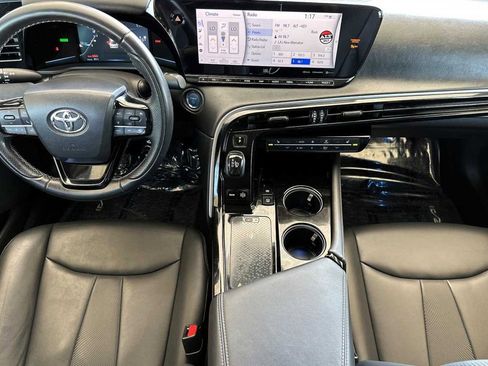 Used 2021 Toyota Mirai XLE w/ Advanced Technology Package image 14