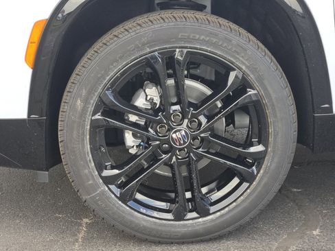 New 2026 Buick Enclave Sport Touring w/ Power Package image 9