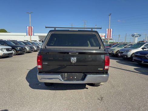 Used 2017 RAM 1500 Classic SLT image 6