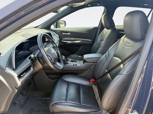 Certified 2024 Cadillac XT4 Premium Luxury FWD image 20