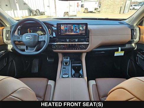 New 2026 Nissan Pathfinder Platinum image 21