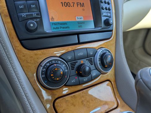Used 2004 Mercedes-Benz SL 500 image 15