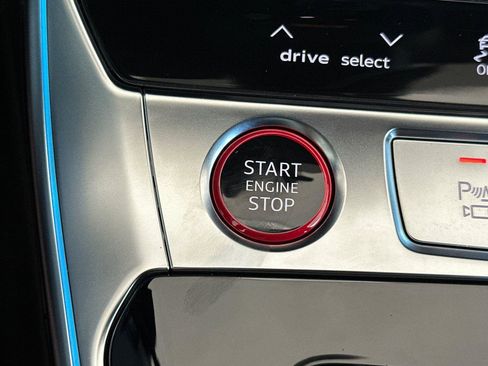 Used 2025 Audi RS 6 performance image 23