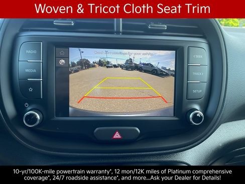 Certified 2025 Kia Soul LX w/ LX Technology Package FWD image 19