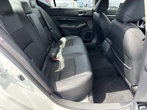 Used 2024 Nissan Altima 2.5 SR AWD/4WD image 26