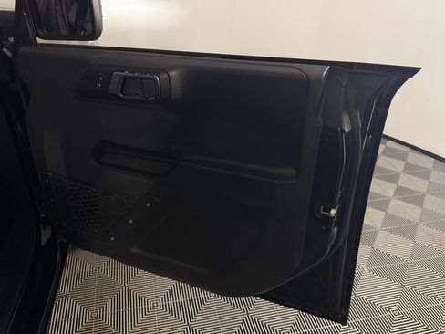 Used 2025 Ford Bronco Big Bend image 28