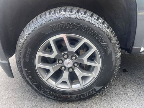 Used 2015 GMC Canyon SLT AWD/4WD image 14