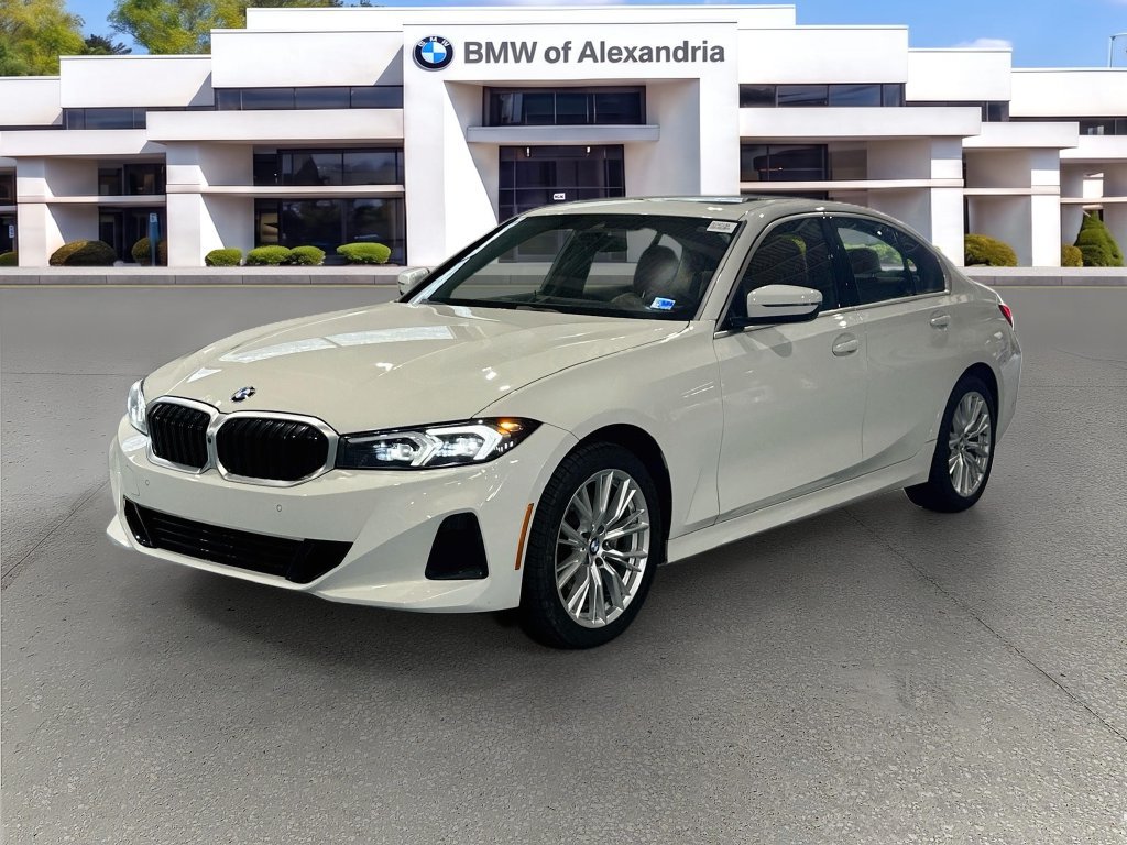 Used 2024 BMW 330i xDrive Sedan w/ Premium Package AWD/4WD image 1