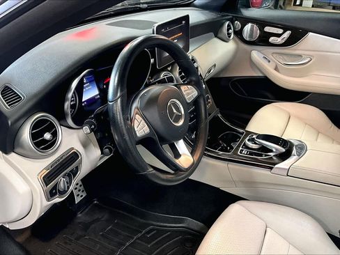 Used 2017 Mercedes-Benz C 300 4MATIC Cabriolet image 16