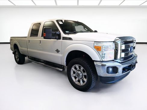 Used 2015 Ford F350 Lariat w/ Lariat Ultimate Package AWD/4WD image 3