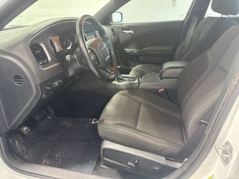 Used 2021 Dodge Charger SXT w/ Blacktop Package RWD image 12