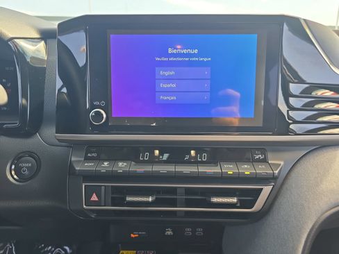 Used 2025 Toyota Camry LE FWD image 16