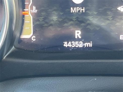 Used 2022 Jeep Gladiator Rubicon w/ LED Lighting Group image 36