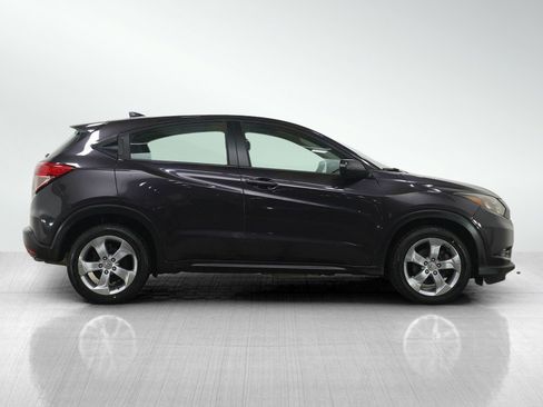 Used 2016 Honda HR-V LX image 6