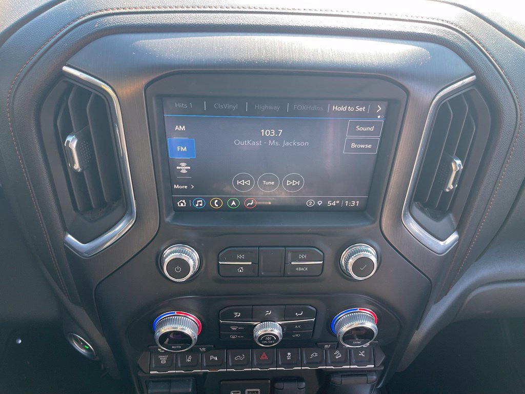 Used 2022 GMC Sierra 3500 AT4 w/ AT4 Premium Plus Package AWD/4WD image 10